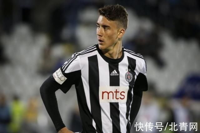 队获得关键 队获得关键