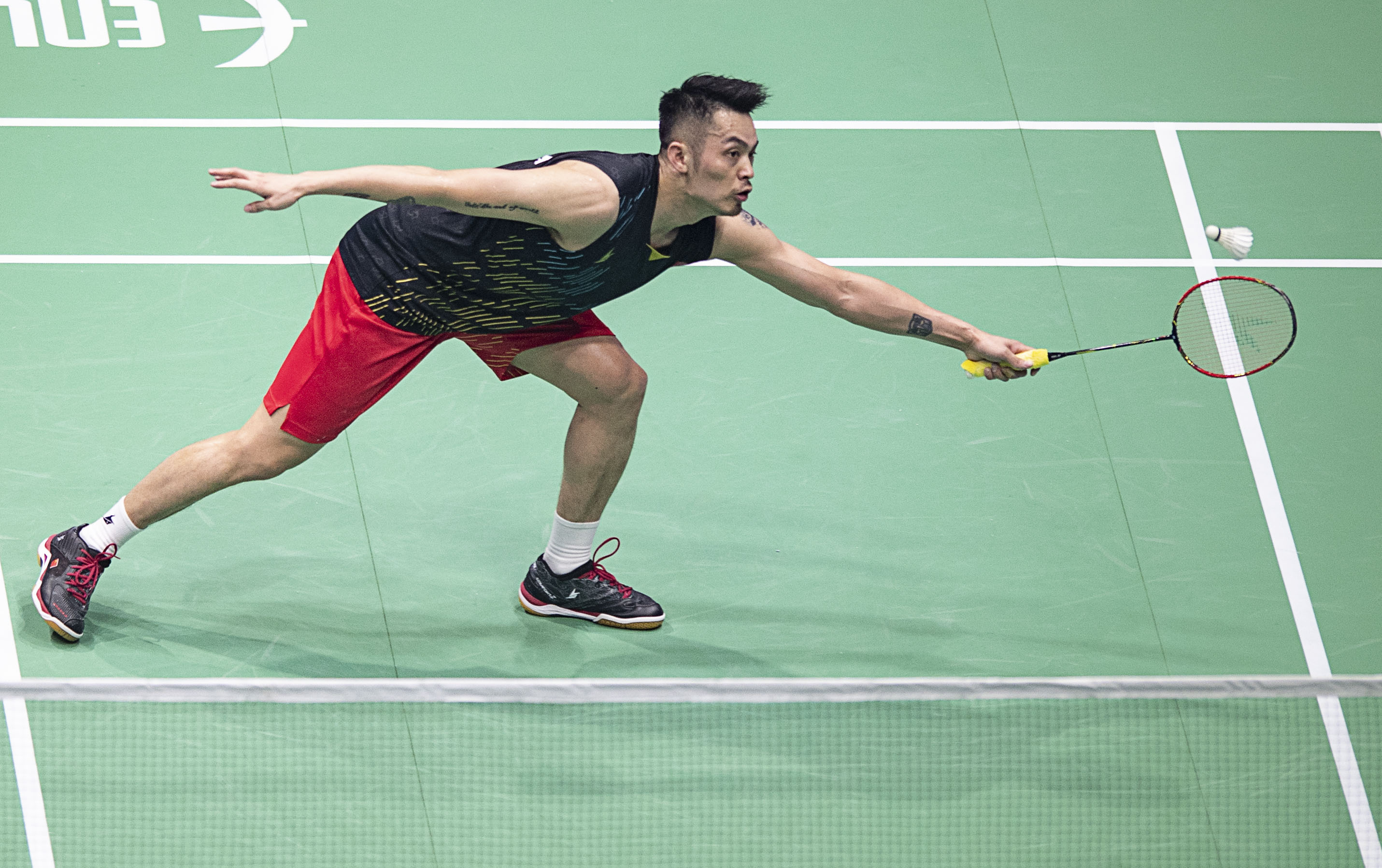 仅让巴西足 仅让巴西足