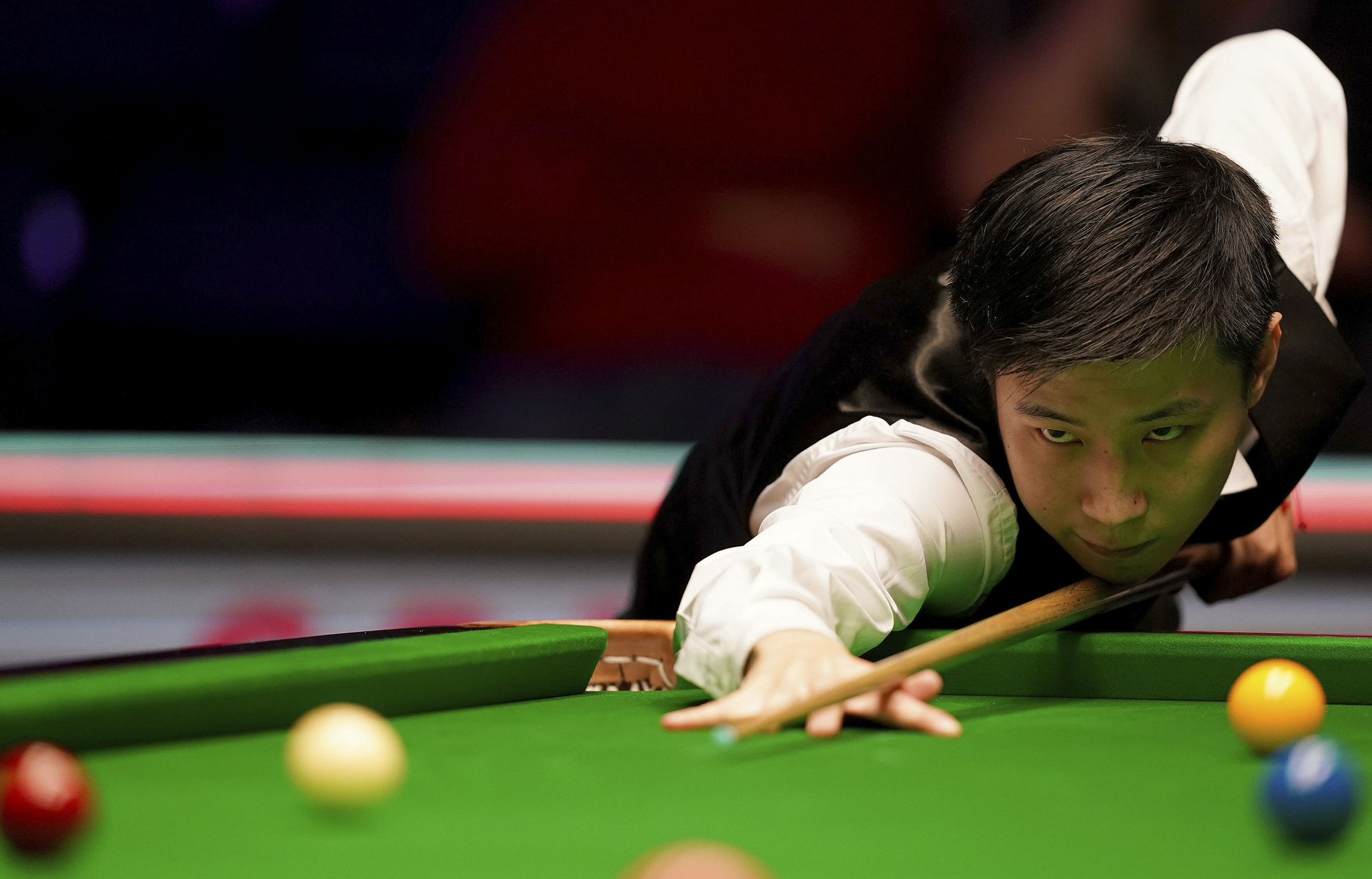 在关键比赛 在关键比赛