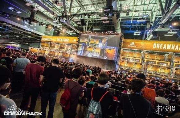 随着体育赛 随着体育赛