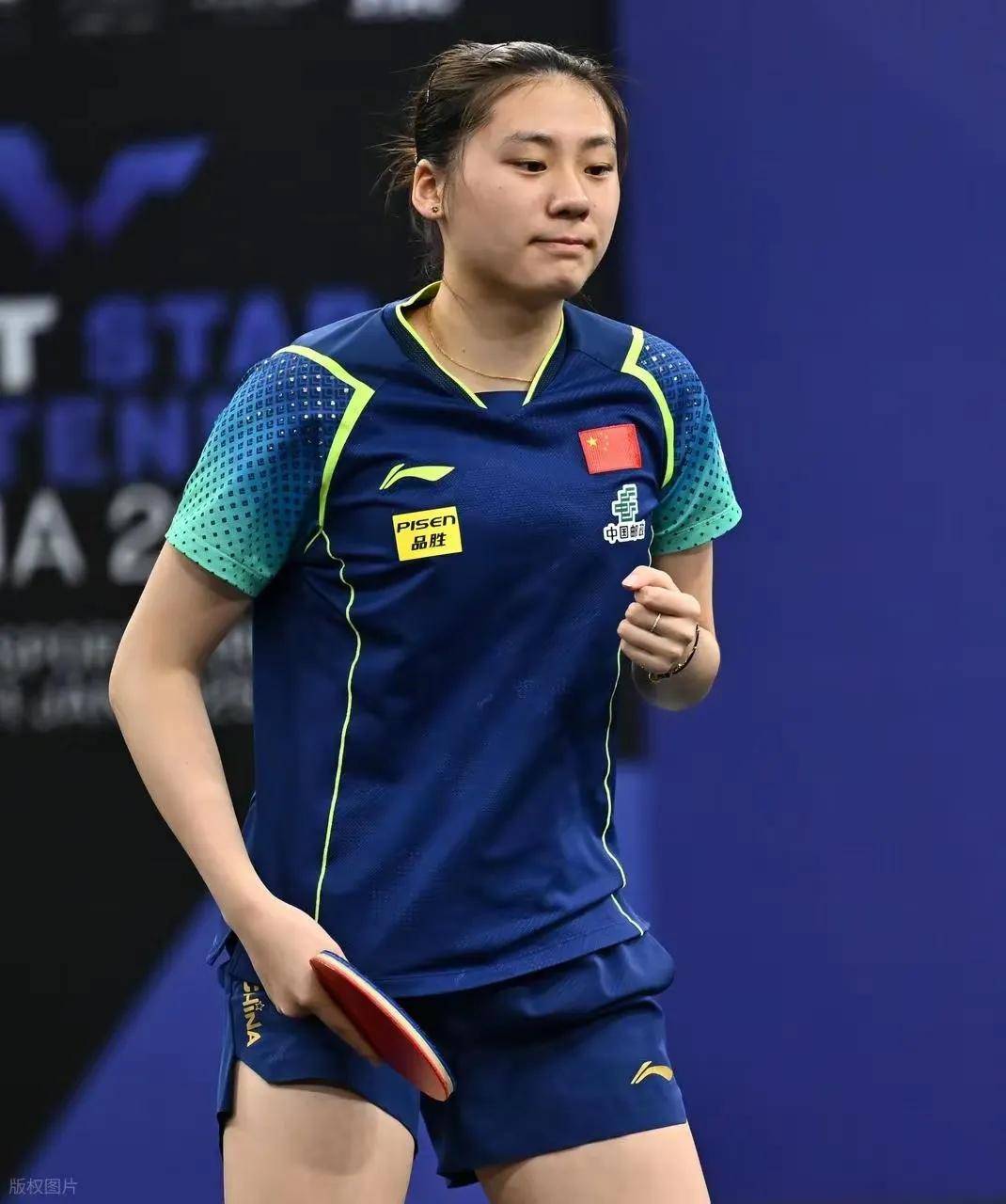 使得他在社 使得他在社